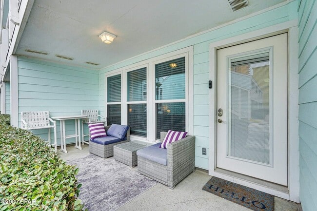 17670 Front Beach Rd in Panama City Beach, FL - Building Photo - Building Photo