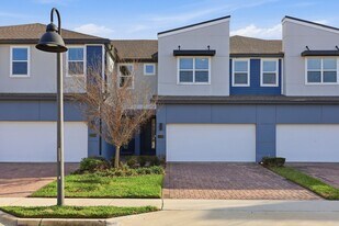 2228 Shadowland Lp in Winter Park, FL - Building Photo