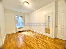 936 West End Ave, Unit E2 in New York, NY - Building Photo