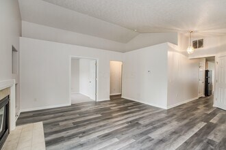 4009 Boyer Ridge Dr in Canal Winchester, OH - Building Photo - Building Photo