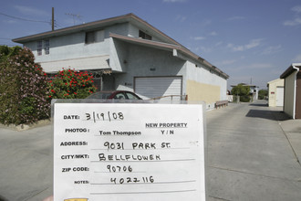 9031 Park St in Bellflower, CA - Building Photo - Other