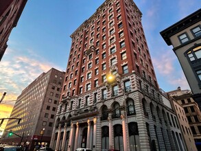 G Reserve in Providence, RI - Foto de edificio - Building Photo