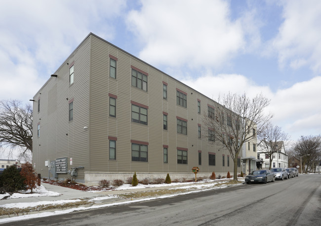 Capuchin Apartments in Milwaukee, WI - Building Photo - Building Photo