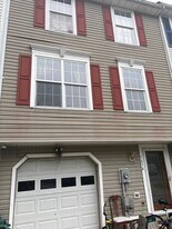5634 Crestwood Ct in Frederick, MD - Building Photo