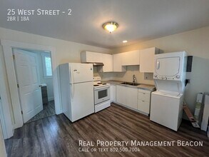 25 West St in Lebanon, NH - Building Photo - Building Photo