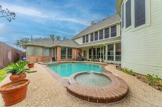 5120 Ambergate Ln in Dallas, TX - Building Photo - Building Photo