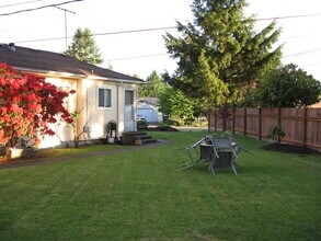 8117 121st St SW in Lakewood, WA - Building Photo - Building Photo
