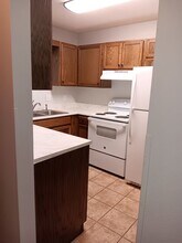 2500 Mill Way in Bartlesville, OK - Foto de edificio - Building Photo