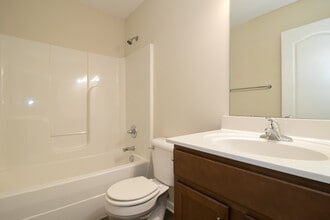 992-C S Ash Ridge Dr in Clarksville, TN - Building Photo - Building Photo