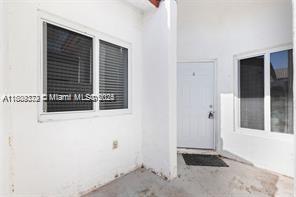 8419 SW 209th St in Cutler Bay, FL - Building Photo - Building Photo