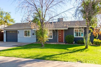 5729 N 12th Pl in Phoenix, AZ - Building Photo - Building Photo