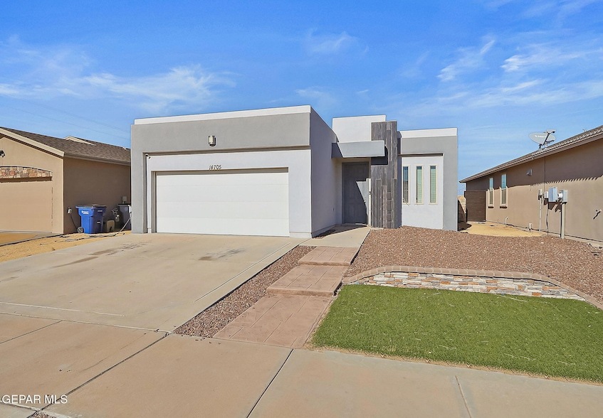 14705 Harry Flournoy, Unit F in El Paso, TX - Building Photo