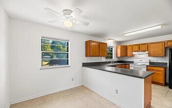 1700 S Hills Dr in Knoxville, TN - Building Photo - Building Photo
