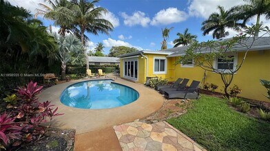 3170 Buccaneer Rd in Atlantis, FL - Building Photo - Building Photo