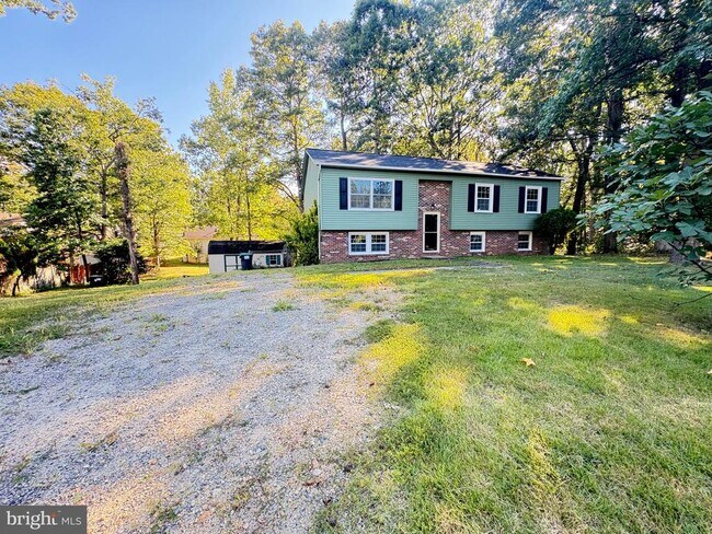 2 Kelly Ct in Fredericksburg, VA - Building Photo - Building Photo