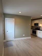 263 Summer St in New Bedford, MA - Foto de edificio - Building Photo
