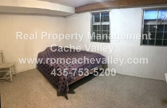 1486 Maple Dr in Logan, UT - Foto de edificio - Building Photo