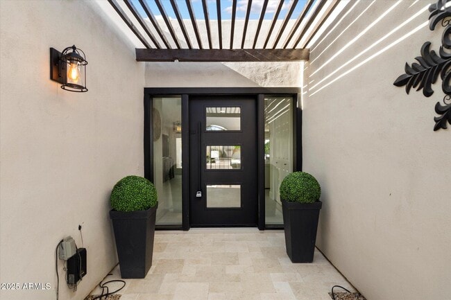 8338 E San Rafael Dr in Scottsdale, AZ - Building Photo - Building Photo