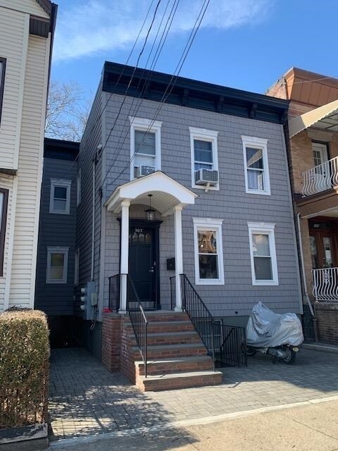 property at 307 Webster Ave