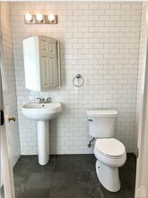 260 Warren St in Hudson, NY - Building Photo - Building Photo