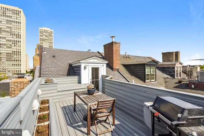 258 S 3rd St in Philadelphia, PA - Building Photo - Building Photo
