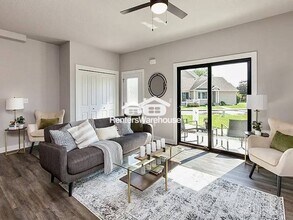 3622 NE Kara Ln in Ankeny, IA - Foto de edificio - Building Photo