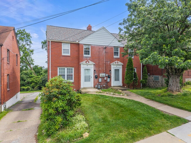 property at 28 Hillman St