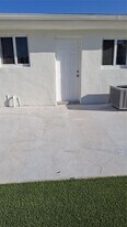 598 E 41st St in Hialeah, FL - Building Photo