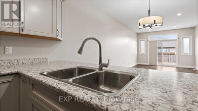 3 Farmington Cres in Belleville, ON - Building Photo - Building Photo