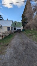 3535 Alva Ave in Klamath Falls, OR - Building Photo - Building Photo