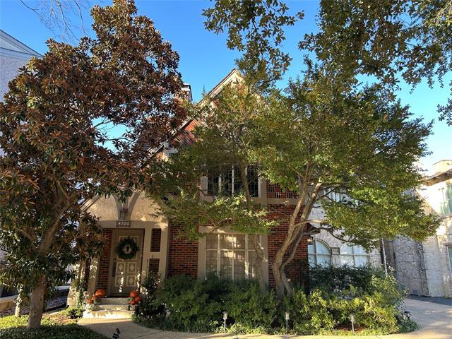 property at 4106 University Blvd