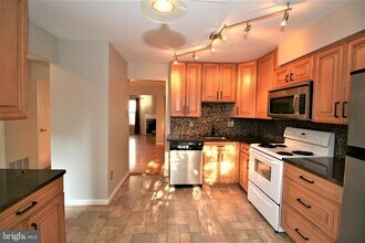 114 Barnsfield Ct in Gaithersburg, MD - Building Photo - Building Photo