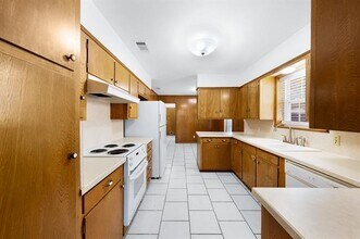 924 Imperial Dr in Denton, TX - Building Photo - Building Photo