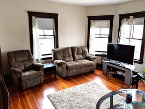 7 Justin Rd in Boston, MA - Building Photo - Building Photo