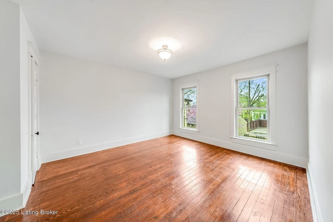 1131 Everett Ave in Louisville, KY - Foto de edificio - Building Photo