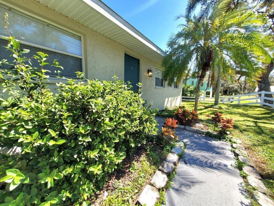 4390 Jackson St in Punta Gorda, FL - Building Photo