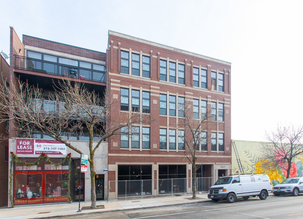 3647 N Southport Ave in Chicago, IL - Building Photo