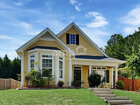 518 Anglewood Trace in Stockbridge, GA - Building Photo