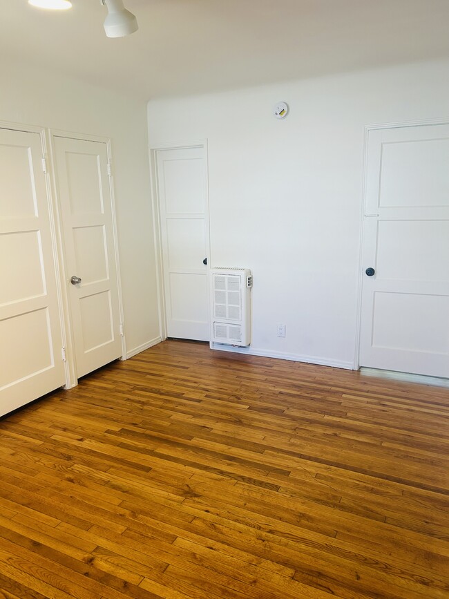 2640 7th St in Santa Monica, CA - Foto de edificio - Building Photo