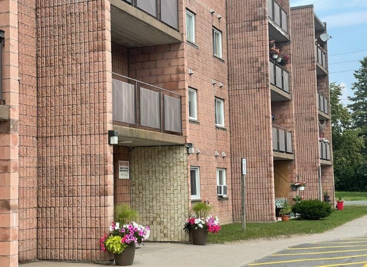 Cooper Terrace Apartments in Sault Ste Marie, ON - Building Photo
