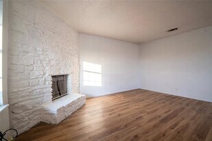10209 Brownie Dr in Austin, TX - Building Photo