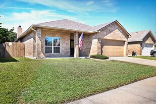 2529 Windrose Dr in Corpus Christi, TX - Building Photo