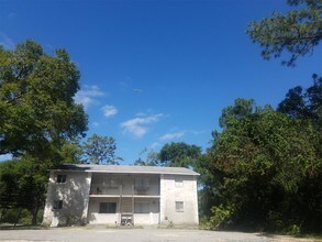 2550 S Park Ave-Unit -B in Sanford, FL - Building Photo - Building Photo