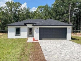 13033 Xavier Ave in Port Charlotte, FL - Building Photo