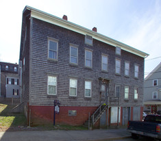 353 Hope St in Fall River, MA - Foto de edificio - Building Photo