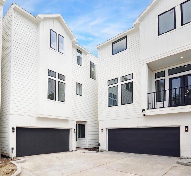 3828 Wilmer St in Houston, TX - Building Photo