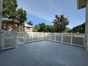 1943 Stratford Way in West Palm Beach, FL - Building Photo - Building Photo