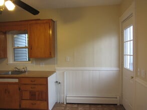 86 Bacon St in Biddeford, ME - Building Photo - Building Photo