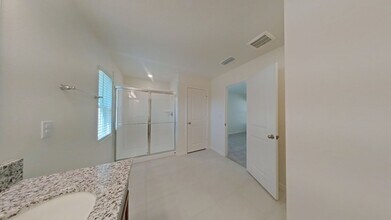 711 Chestnut Ln in Auburndale, FL - Building Photo - Building Photo