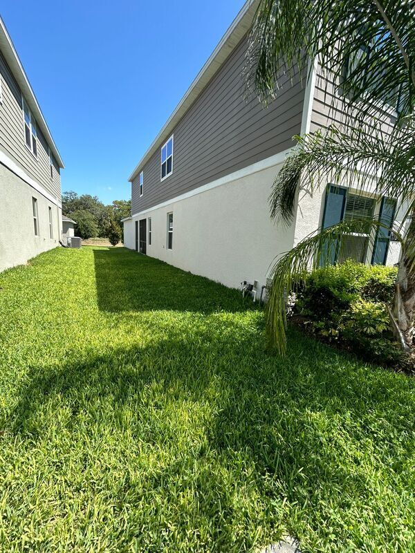 17045 Quicksilver Ave in Winter Garden, FL - Building Photo - Building Photo